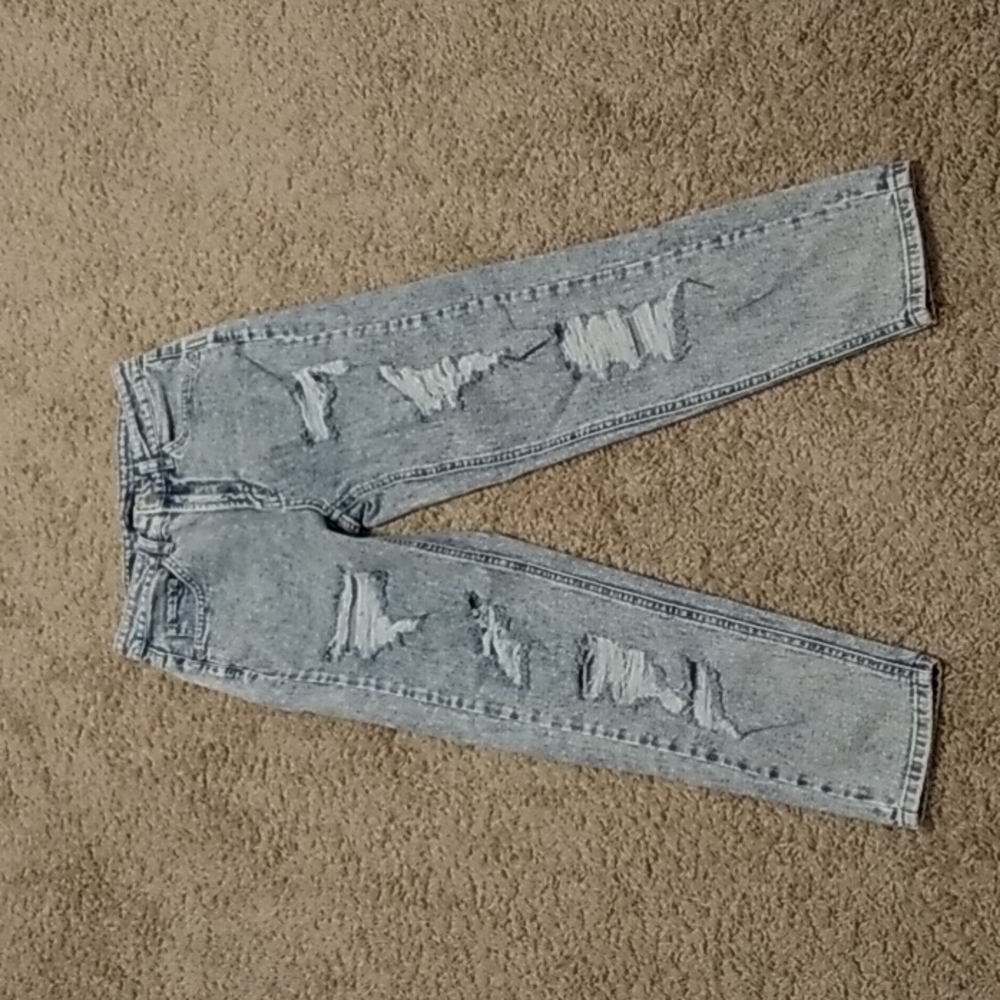 Wild Fable size 4 high rise distressed mom jeans